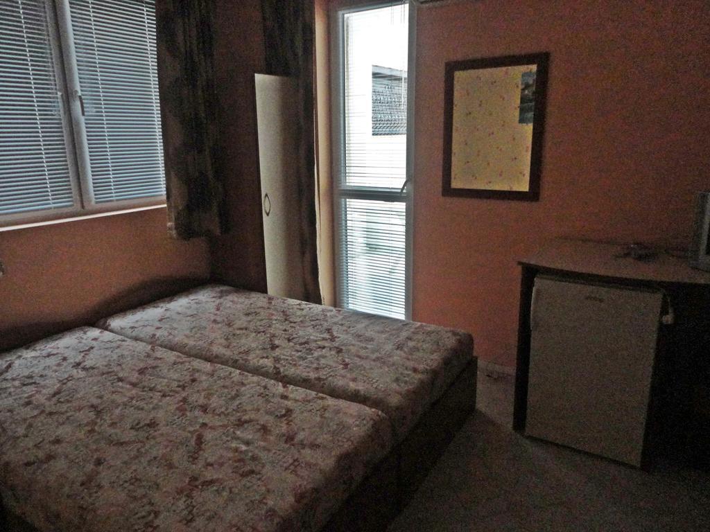 Guest Rooms Casa Luba سفيتي فلاس الغرفة الصورة