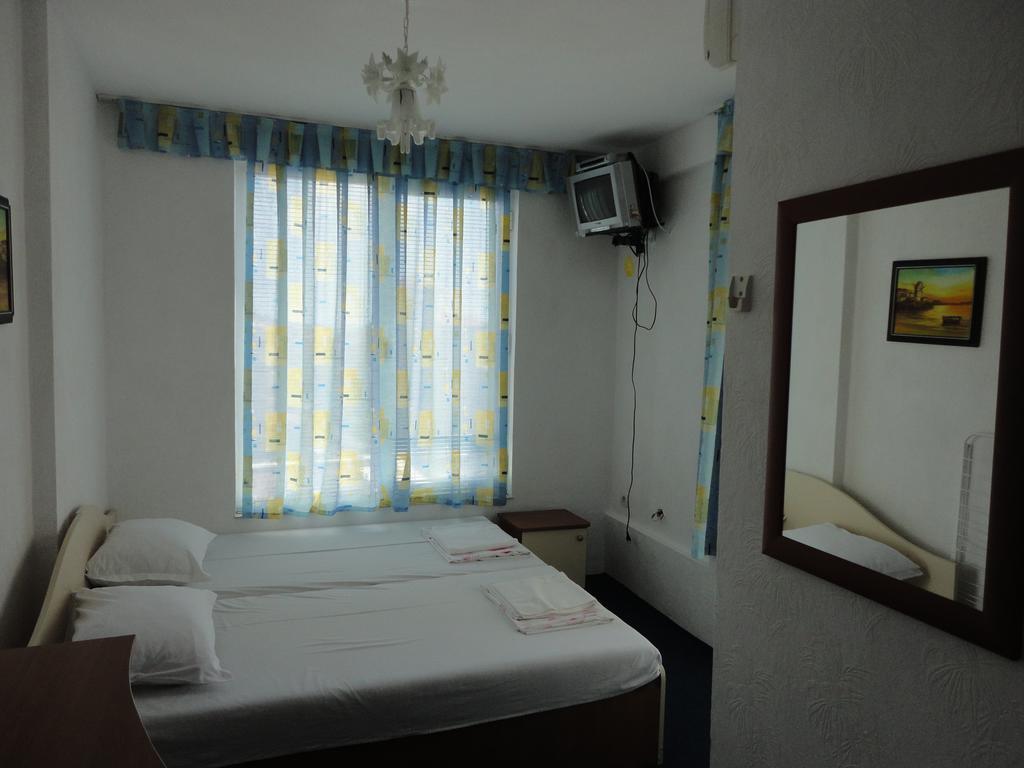 Guest Rooms Casa Luba سفيتي فلاس الغرفة الصورة