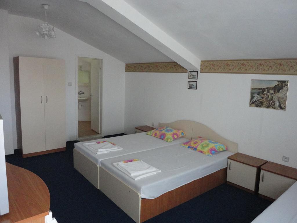 Guest Rooms Casa Luba سفيتي فلاس الغرفة الصورة